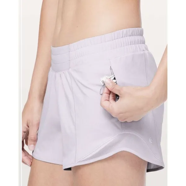 ✨Lululemon Hotty Hot Low-Rise Lined Short 4" Pastel Blue Sz 8✨ - Image 7