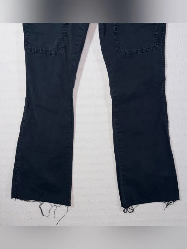 Urban Outfitters BDG Womens Brigid Low Rise Bootcut Utility Cargo Pant Size 28 - Image 5
