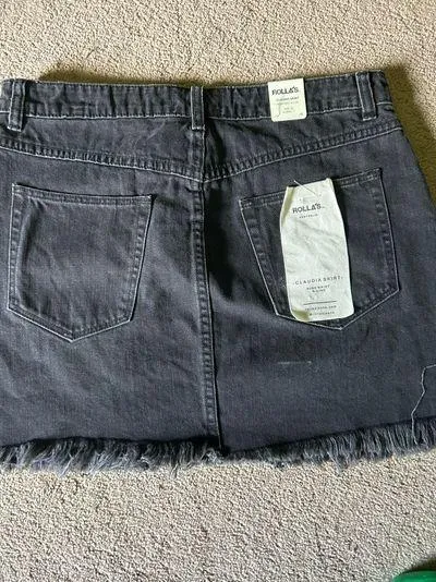 Rollas Black Jean Skirt - Image 3