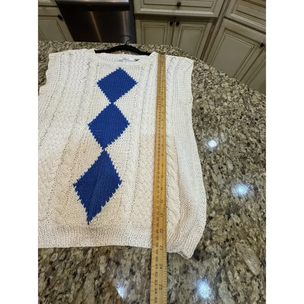 Vintage Hand Knit Sweater Vest Cable Argyle Evan-Picone Petites Size Medium - Image 9