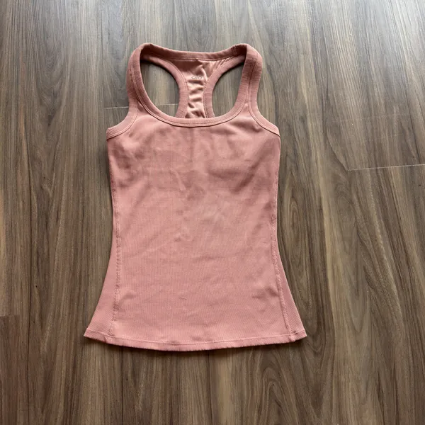 Alo Yoga Tank Top - Image 2