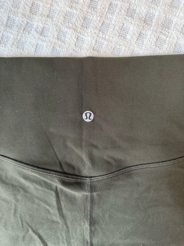 Lululemon Align High-Rise Crop 21" - Image 3