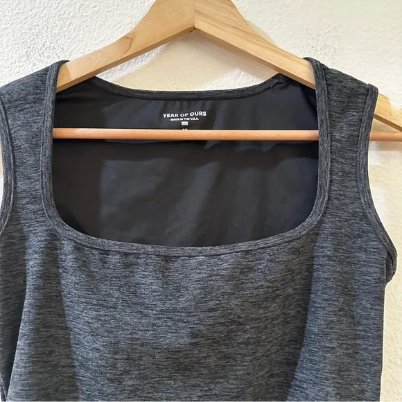 Year of Ours Diana Sports Sports Bra Heather Black‎ Size M - Image 3