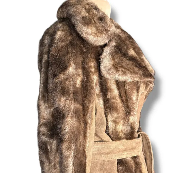 Vintage 70s Tocci England Faux Fur Suede‎ Leather Belted Coat Burgundy Lined - Image 11