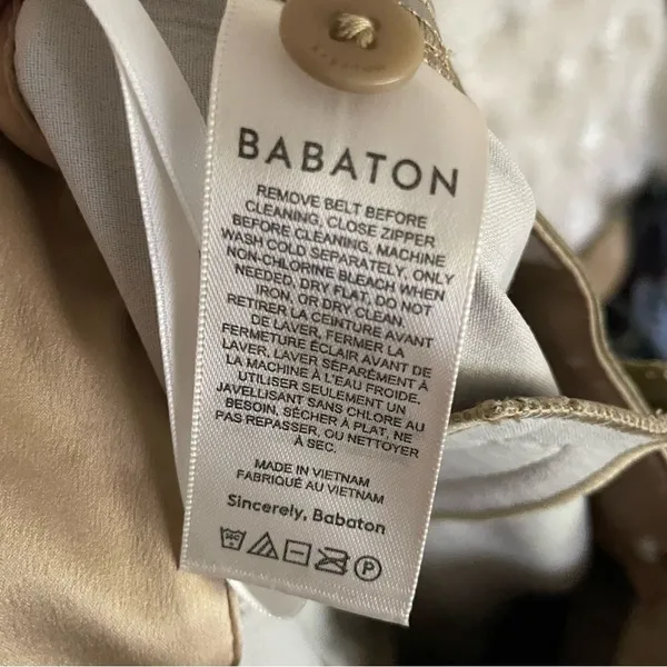 Aritzia Babaton Belted Vegan Leather Pant- Size 8 - Image 9
