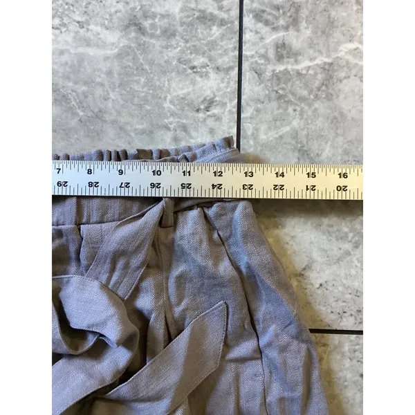 Halara NWOT Light Gray Linen-Feel Paperbag Waist Shorts with Tie Belt Small - Image 2