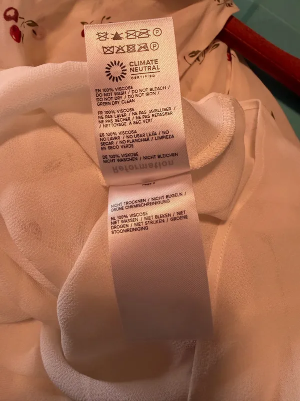 Reformation Kristine Dress in Cherry Pudding Size 2 - Image 7