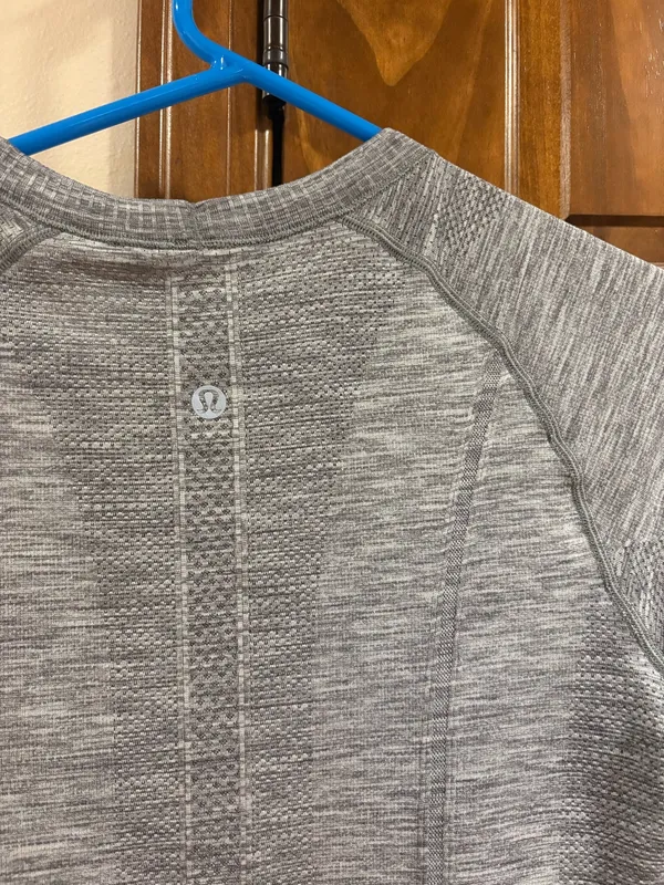 Lululemon Swiftly Tech - Image 3