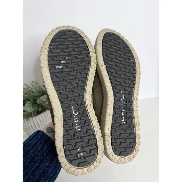 L.L. Bean Women's Ultralight Primaloft‎ Waterproof Slip On Shoes 9M Outdoorsy - Image 5