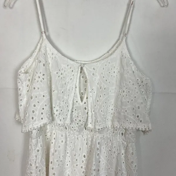 LA Hearts Eyelet Sleeveless Ruffle White Romper - Image 8