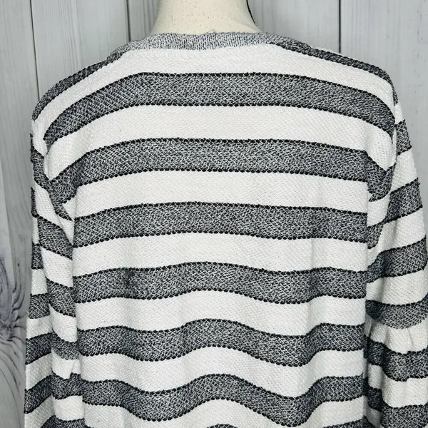 Style & Co Sweater Size L Black White Striped Long Sleeve Woven Knit - Image 8