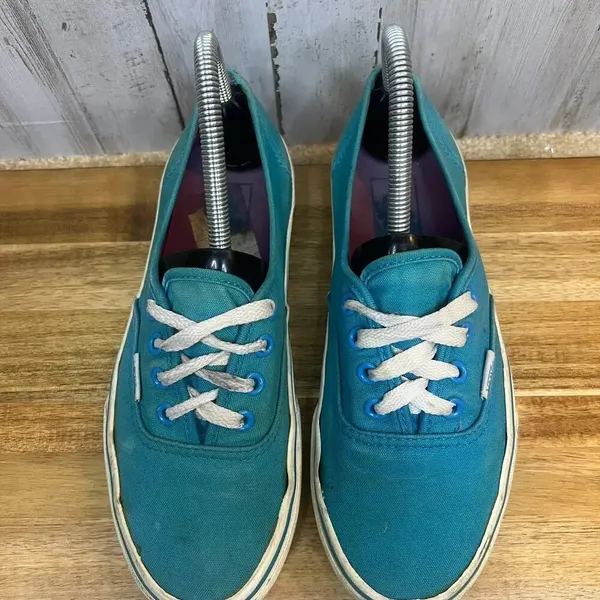 VANS Authentic Women's‎ Size 7 Light Blue/White Low Top Lace Up Skate Shoes - Image 2