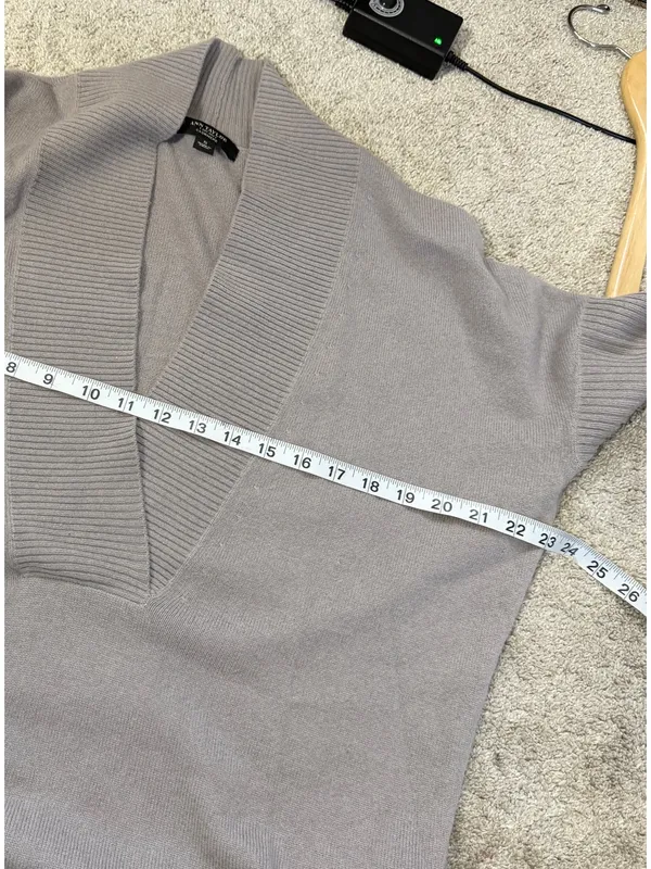 Ann Taylor Women’s 100% Cashmere Pullover Cardigan Sweater in Gray S - Image 10
