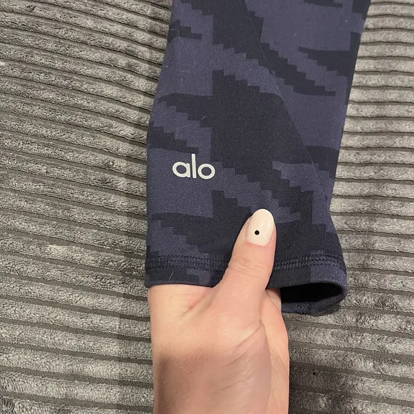 ALO Yoga High Waist Airbrush Houndstooth Cropped Legging See Pics For Sizing - Image 4