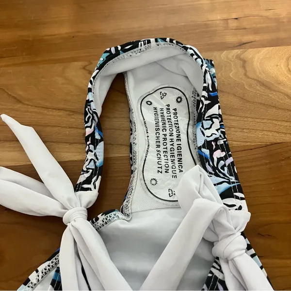 Women's‎ Juniors Unbranded Side Tie Bikini Bottoms Blue White Floral Size Large - Image 5