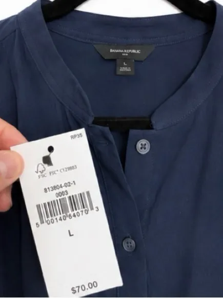 Banana Republic Navy Sleeveless Button-Front Blouse - Image 2