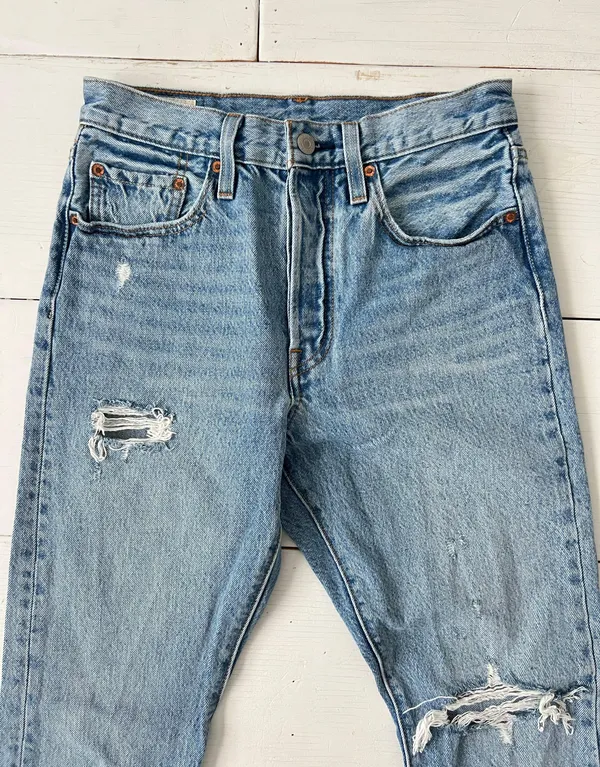 Levi’s 501s Skinny Jeans 26/28 - Image 7