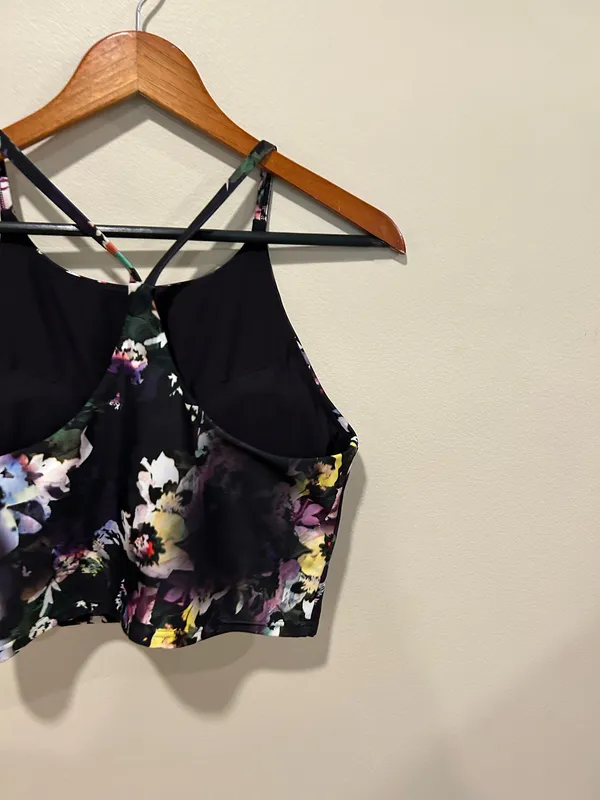 Old Navy active top (L)  - Image 3
