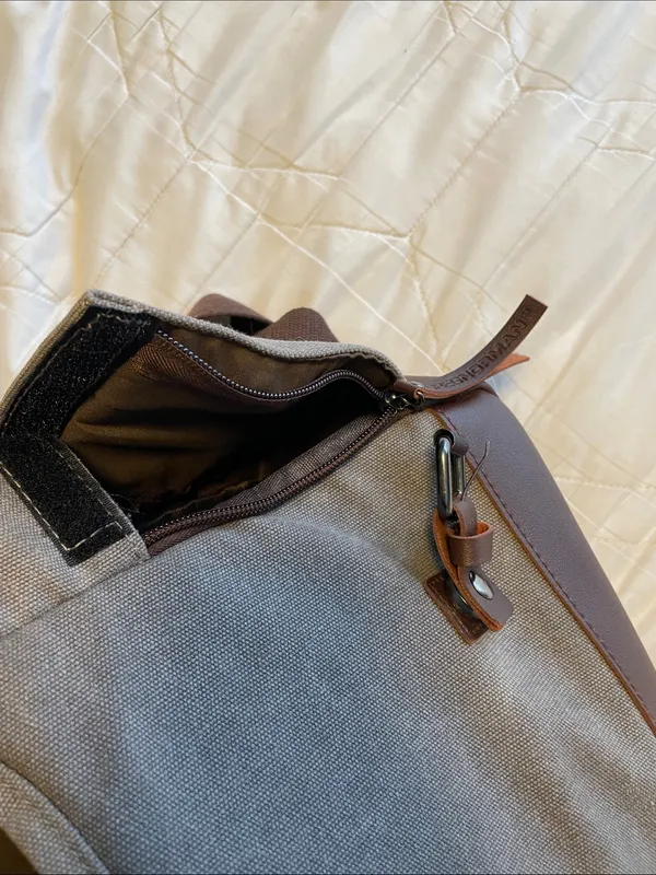 Greg Norman Collection Taupe and Brown Canvas Messenger Tote - Image 6