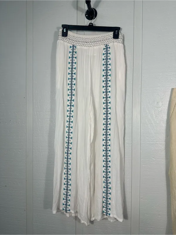Goa White Wide Leg White Pants Size Medium EUC - Image 2