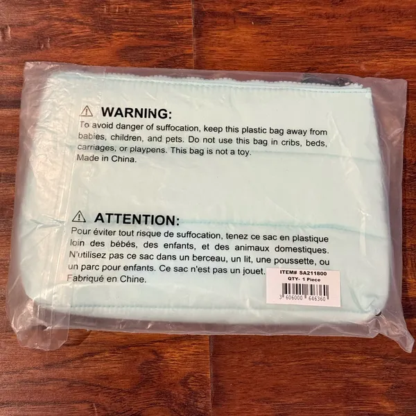 BRAND NEW SkinCeuticals Makeup Bag in Mint - Image 2