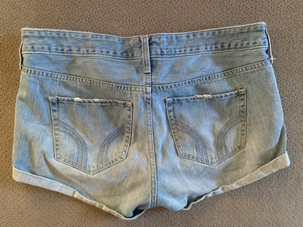 Hollister Jean Shorts - Image 3