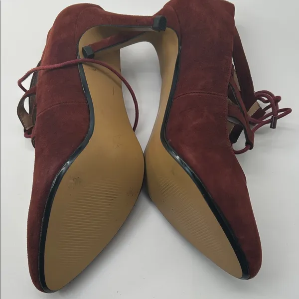 Stylish Burgundy Lace - Image 9