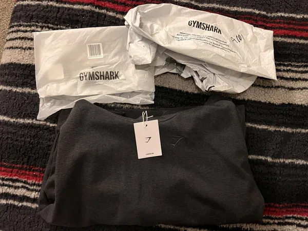 Gymshark Hoodie - Image 4