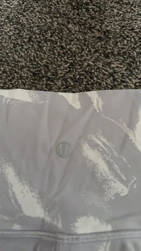Lululemon Leggings Align 25" - Image 4