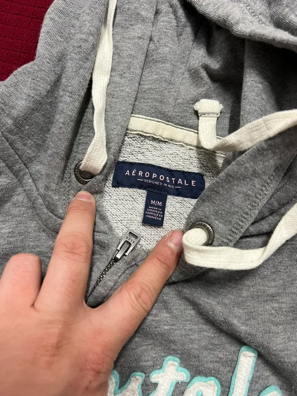 Aeropostale Grey Light Blue Zip Up Sweater - Image 3