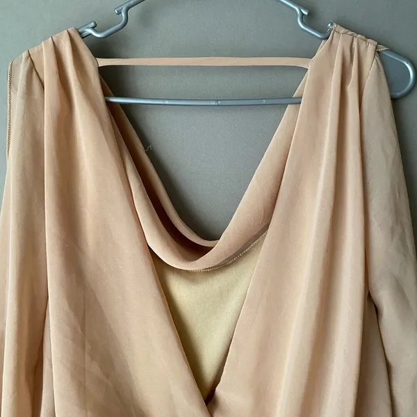 Love Culture Sequin‎ MobWife Y2K Party Glam Cowl Neck Mini Dress Small Tan Gold - Image 9