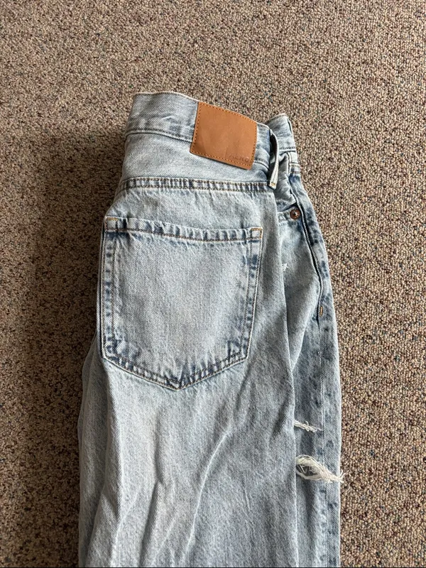 Aeropostale Light Wash Distressed High rise Baggy Jeans size 6 short - Image 7