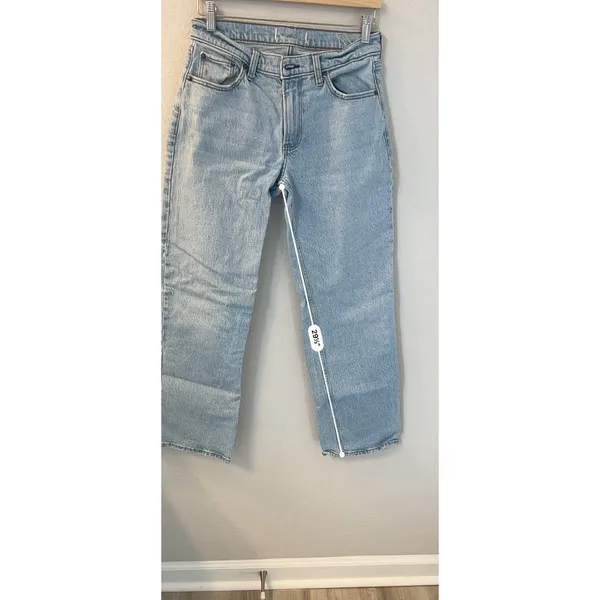 Abercrombie Fitch 90s Straight Ultra High Rise Light Wash Denim‎ Jeans Size 28 - Image 6