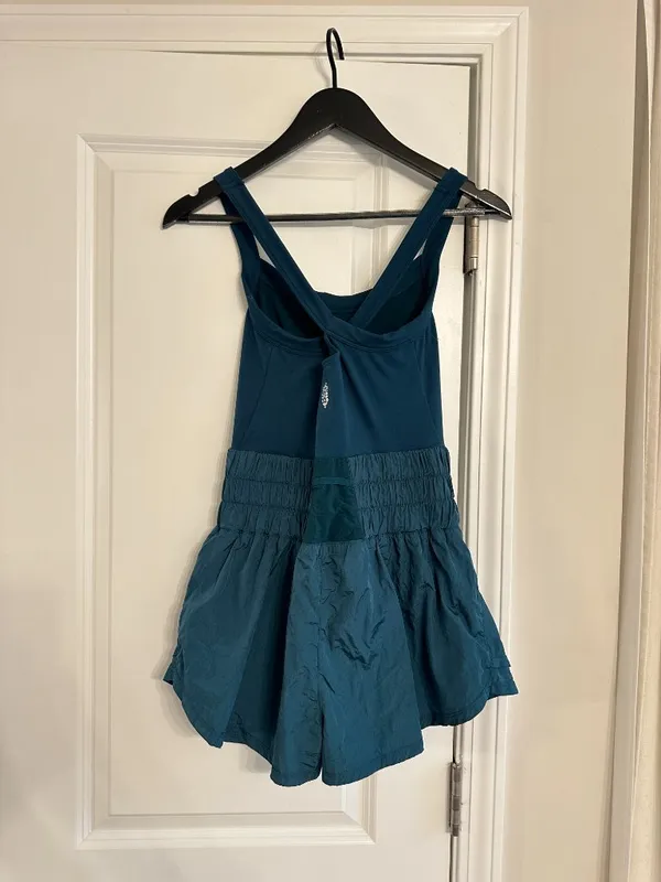 FREE PEOPLE Movement Way Home Skortsie in Empire Jewel Size Small - Image 5