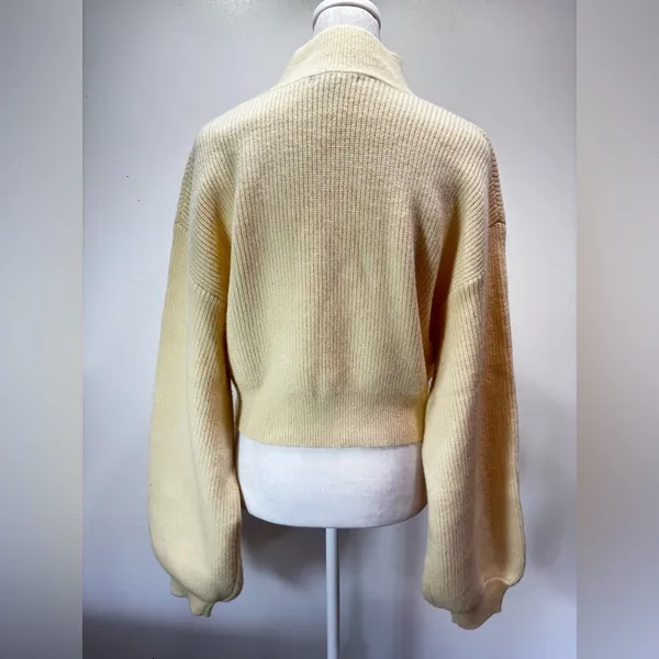 Ivory Cream Oversized Cropped Slouchy Sweater Mock Funnel Neck NEW Large - Image 3