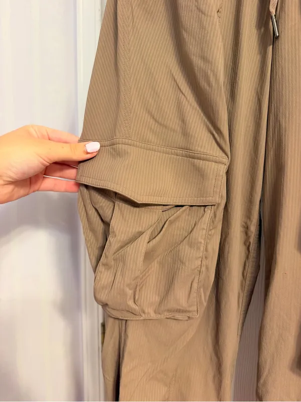Lululemon Dance Studio Relaxed-Fit Mid-Rise Cargo Jogger Taupetastic Size: XS - Image 5