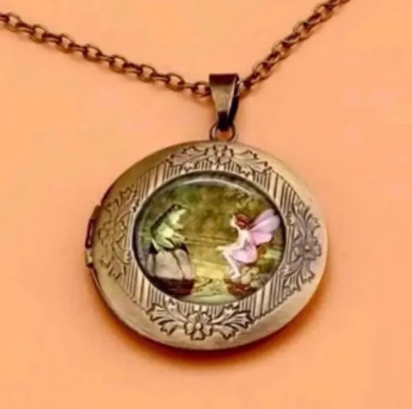 New Fairy & Frog Photo Locket Long Necklace - Image 2