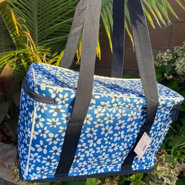 Kate Spade Blue And White Floral Cooler Tote Bag - Image 2