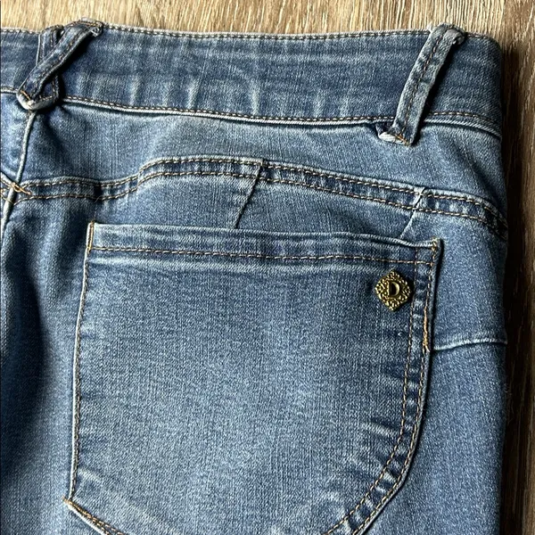 Democracy “Ab Technology” Skinny Jeans Size 10 - Image 10