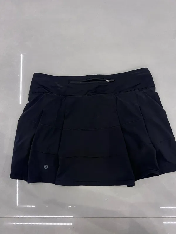 Lululemon Pace Rival Skirt (Tall) *4-way Stretch 15" in Black - Image 4