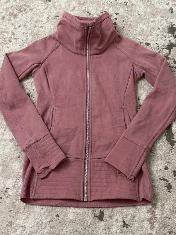 Lululemon Radiant Jacket II Size 4 - Spanish Rose - Image 3