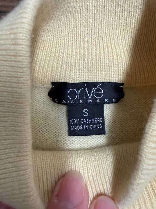 Women’s 100% Cashmere sweater Yellow - Image 3