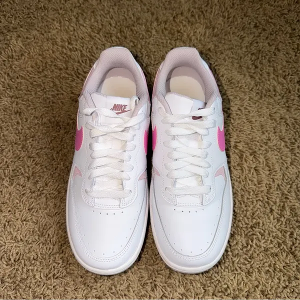Women’s Nike Gamma Force Playful Pink Size 8 - Image 4