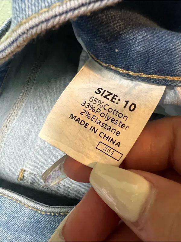 Sidereal Classic Women's Light Blue Double Button Jeans with Casual Straight Leg - Image 8