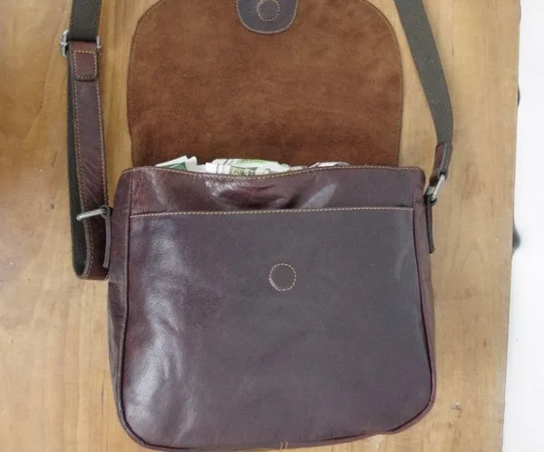 Jack Georges Voyager Crossbody Messenger Style Bag - Image 8