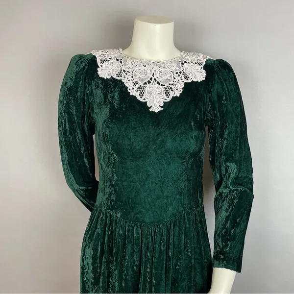 Vintage Crushed Velvet Dress Green Lace Collar Lanz Long Sleeve Christmas Party‎ - Image 5