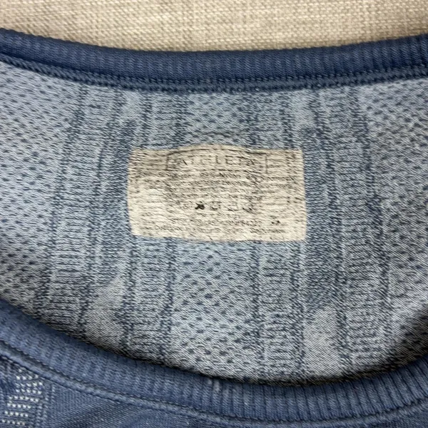 Athleta Tank Top Womens Small Blue Camouflage Jersey Breathable Moisture Wicking - Image 2