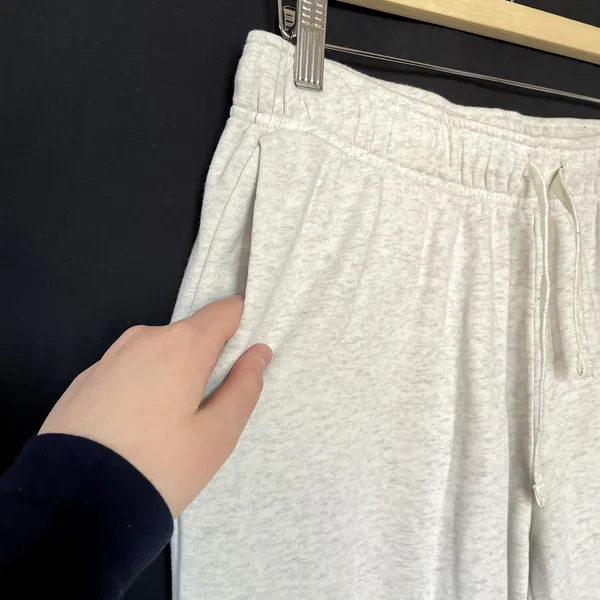 Nike cream white sweatpants pockets drawstring waist women's size medium pockets - Image 3