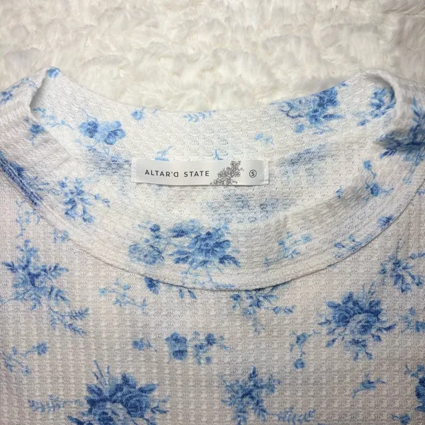 Altar'd State Blue Floral Blouse - Image 2