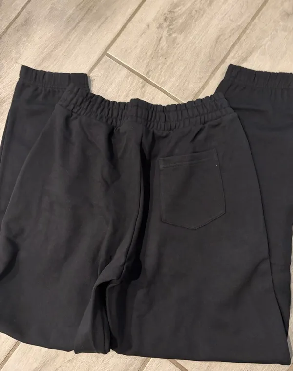 Gymshark Women’s Black Oversized Joggers Campus Classics Size Small NEW - Image 4